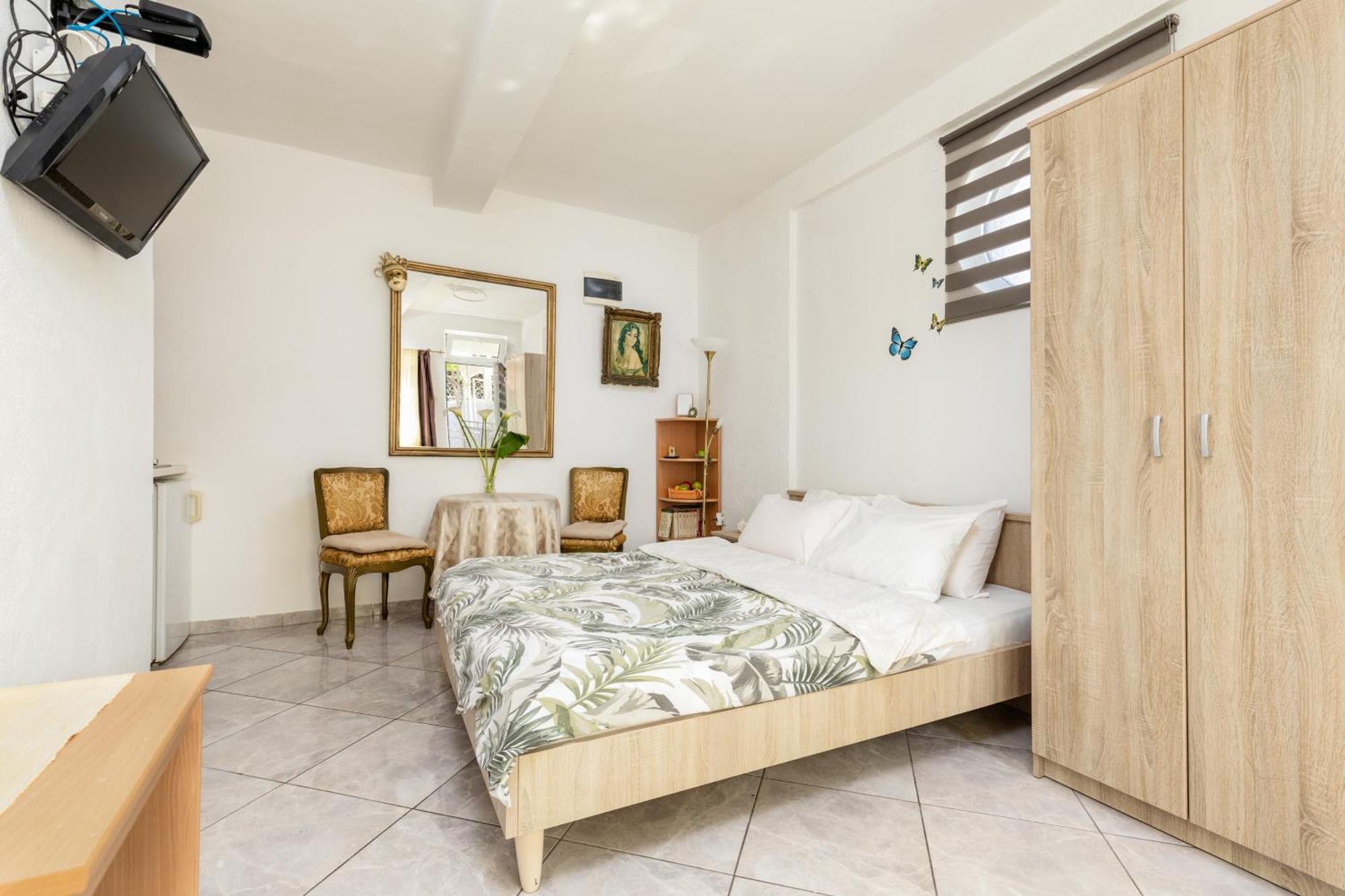 Vila Skala Herceg Novi Bilik gambar