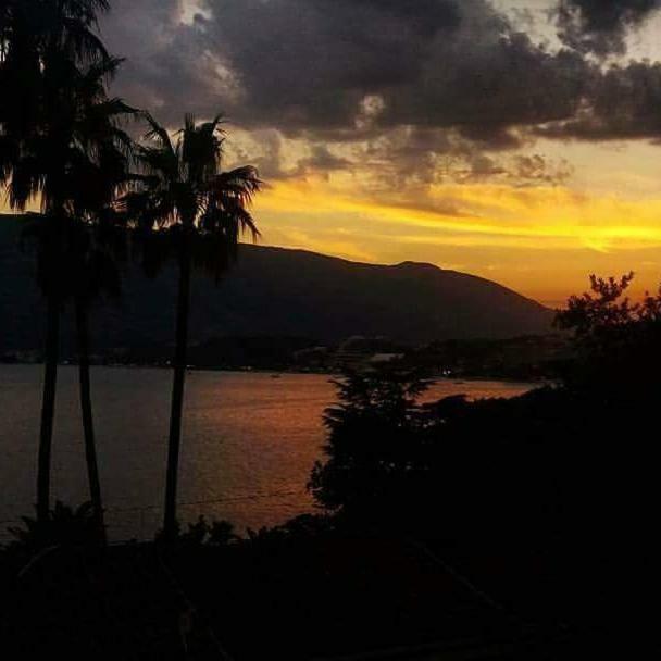 Vila Skala Herceg Novi Luaran gambar